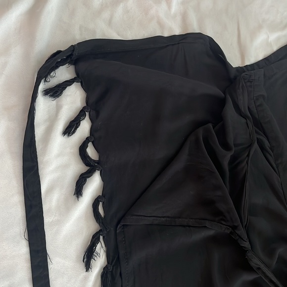 Wrap around coverup pants - Picture 3 of 5